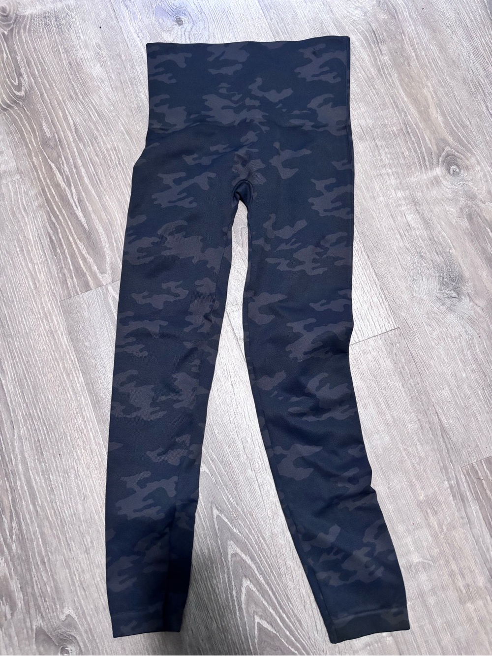 Spanx Camo Leggings - Black